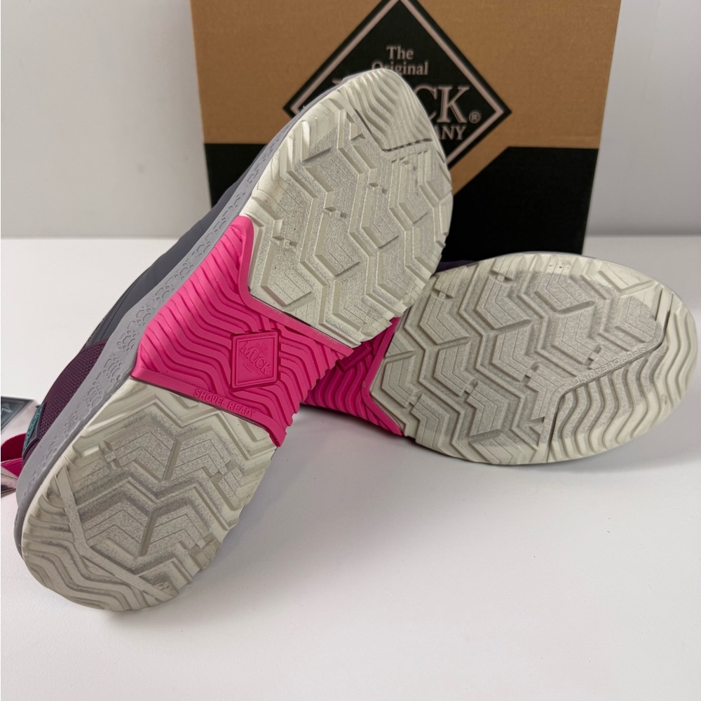 Original Muck Boots Neoprene flexible Waterproof Outscape Women’s New NIB Shoe - Picture 7 of 9